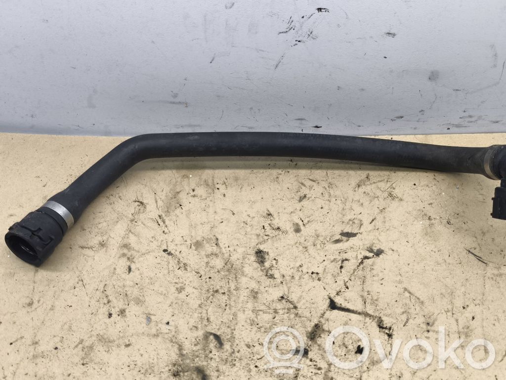 BMW 3 E90 E91 Engine coolant pipe/hose 