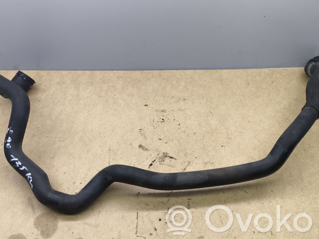 BMW 3 E90 E91 Engine coolant pipe/hose 