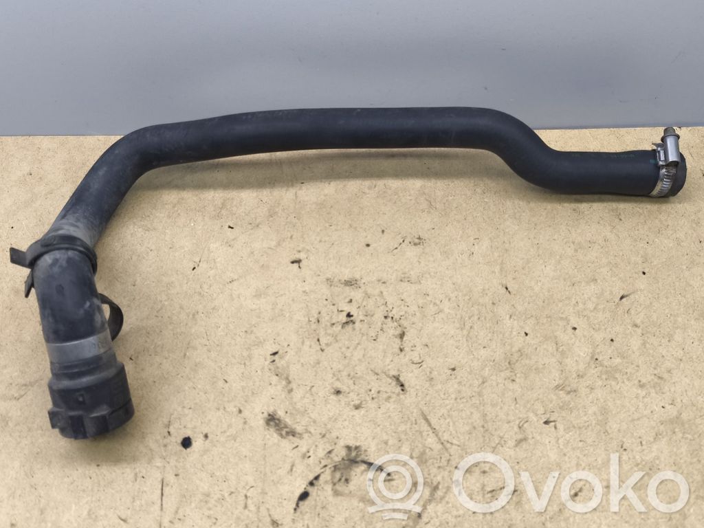 BMW 1 E81 E87 Engine coolant pipe/hose 