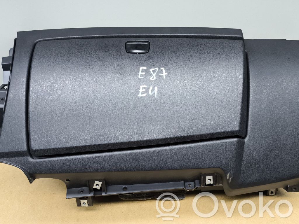BMW 1 E81 E87 Daiktadėžė 
