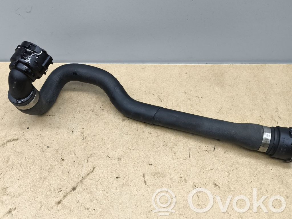 BMW 1 E81 E87 Engine coolant pipe/hose 