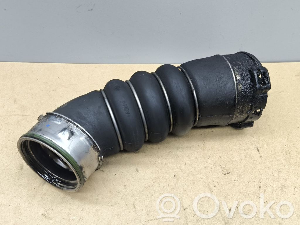 BMW 3 E90 E91 Intercooler hose/pipe 