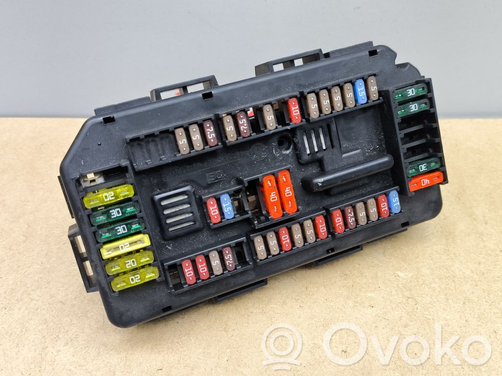 BMW 3 F30 F35 F31 Módulo de fusible 