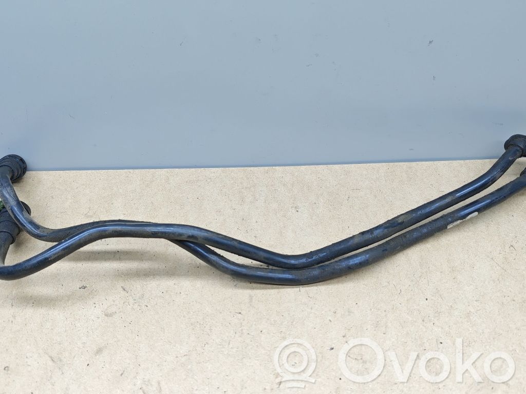 BMW 3 E90 E91 Gearbox oil cooler pipe/hose 