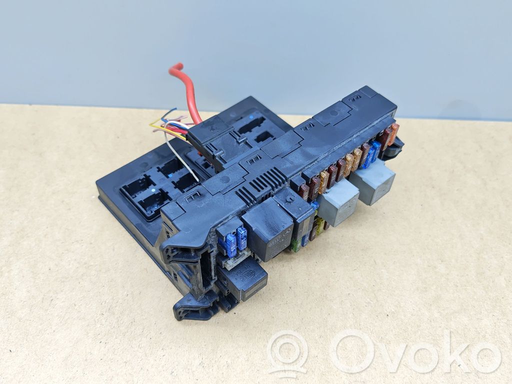 Mercedes-Benz E W211 Módulo de fusible 