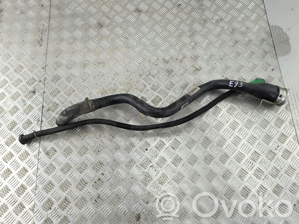 BMW 3 E92 E93 Fuel tank filler neck pipe 