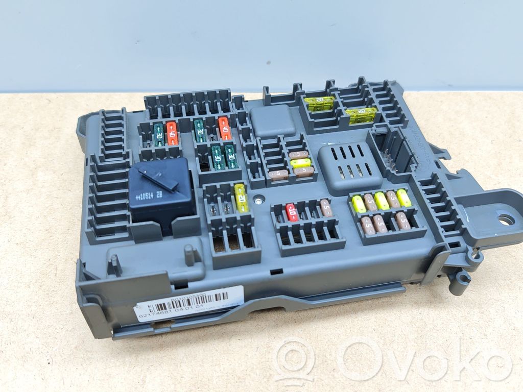 BMW X5 E70 Fuse module 
