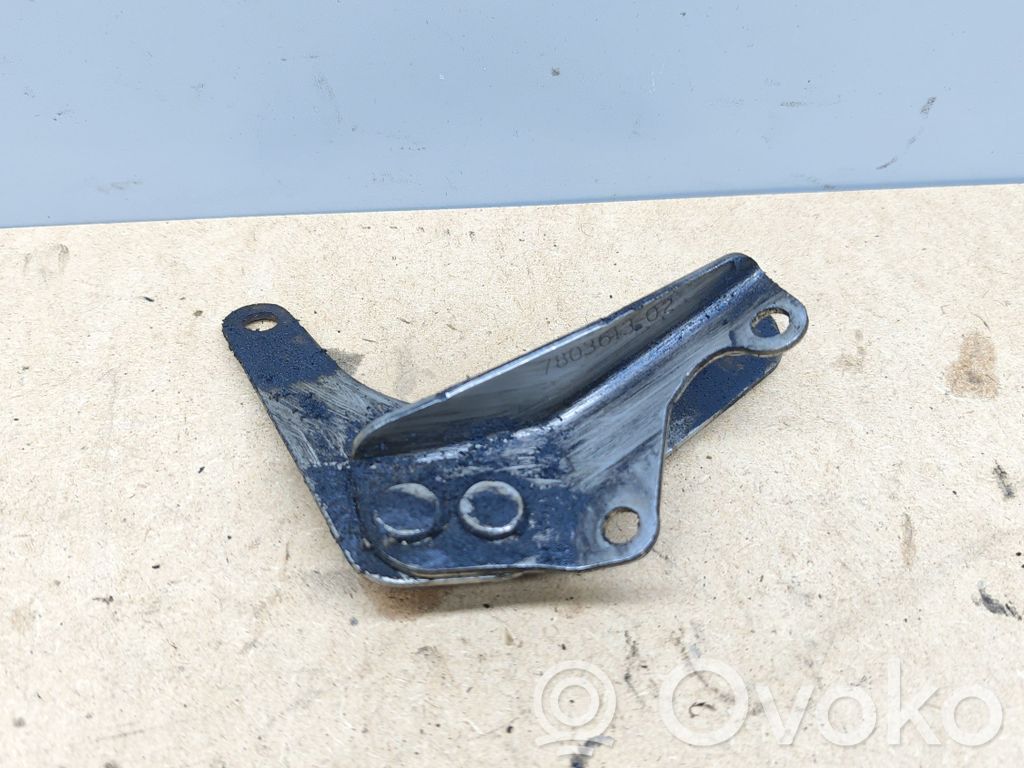 BMW 3 E90 E91 Other engine bay part 