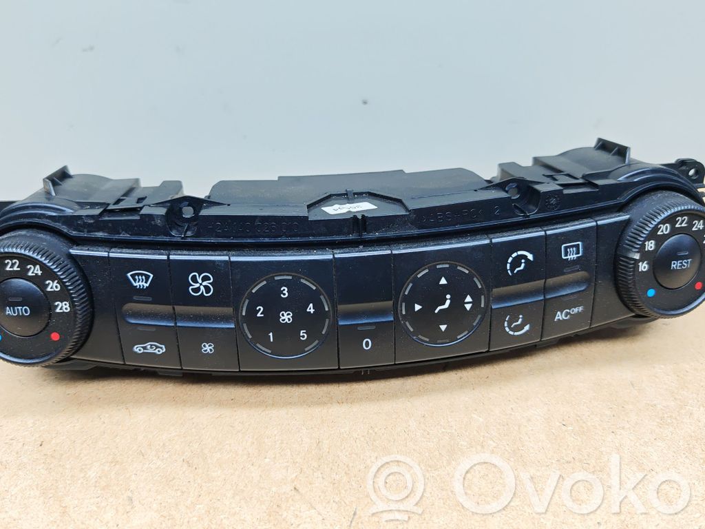Mercedes-Benz E W211 Climate control unit 