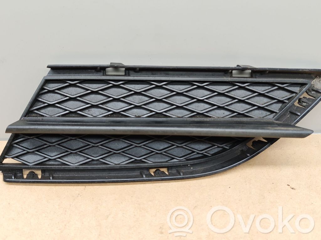 Front bumper lower grill   7138417