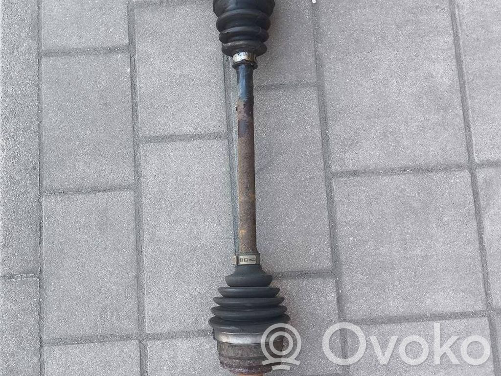 Toyota Aygo AB40 Etuvetoakseli 