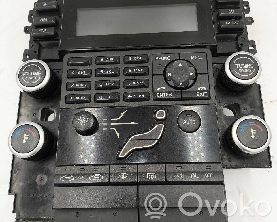 Volvo V70 Climate control unit 