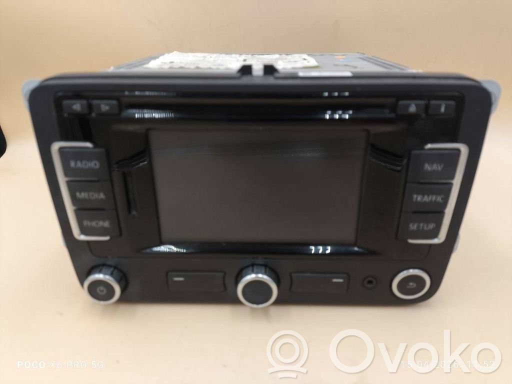 Seat Leon (1P) Panel / Radioodtwarzacz CD/DVD/GPS 