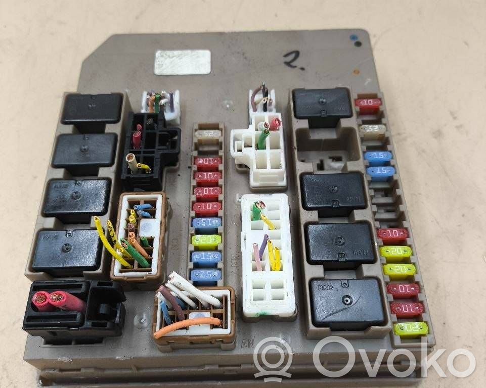 Renault Clio III Fuse module 