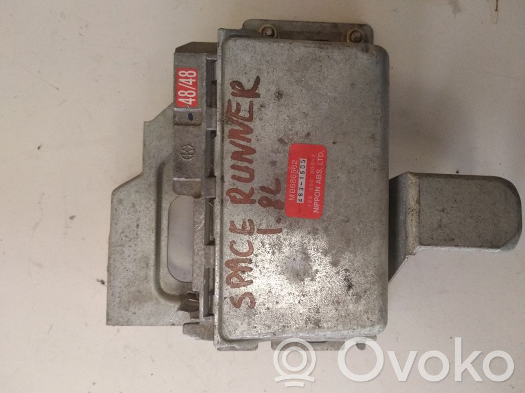 Mitsubishi Space Runner ABS control unit/module 