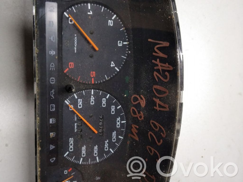 Mazda 626 Speedometer (instrument cluster) 
