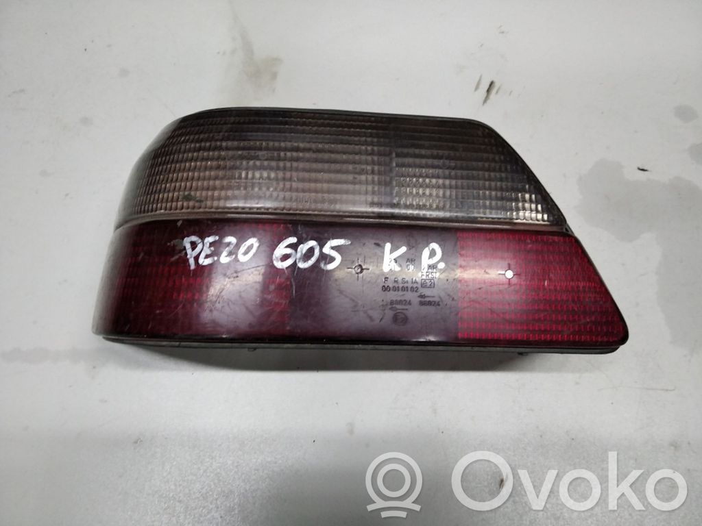 Rear/tail lights