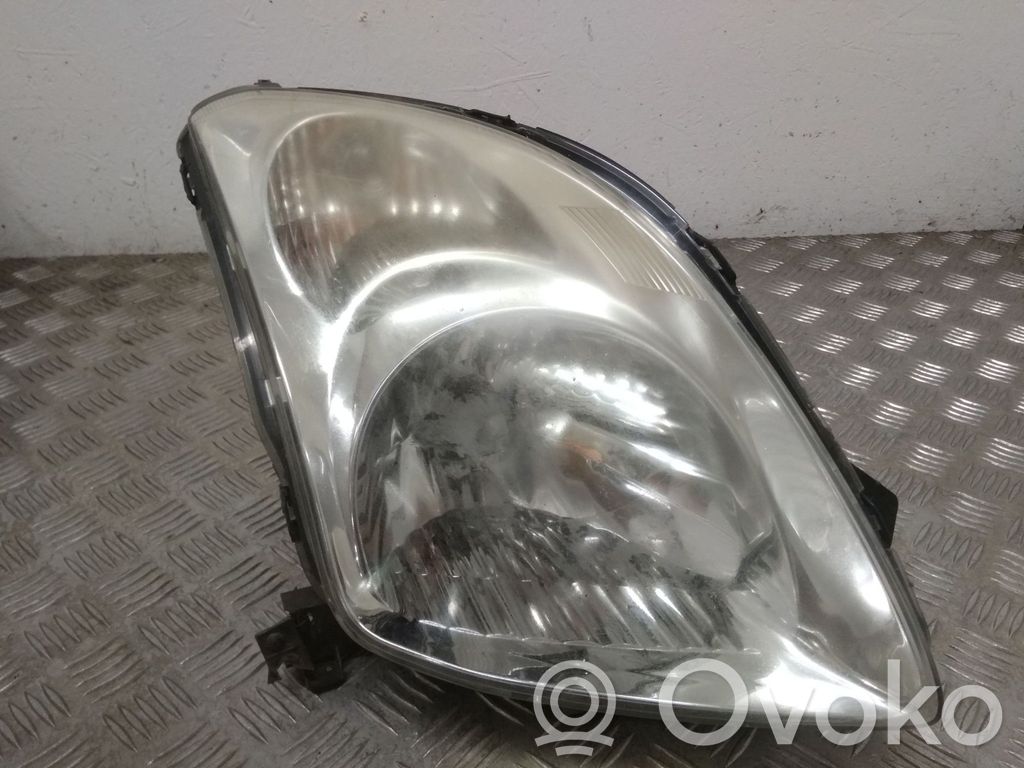 Phare frontale   P4981R