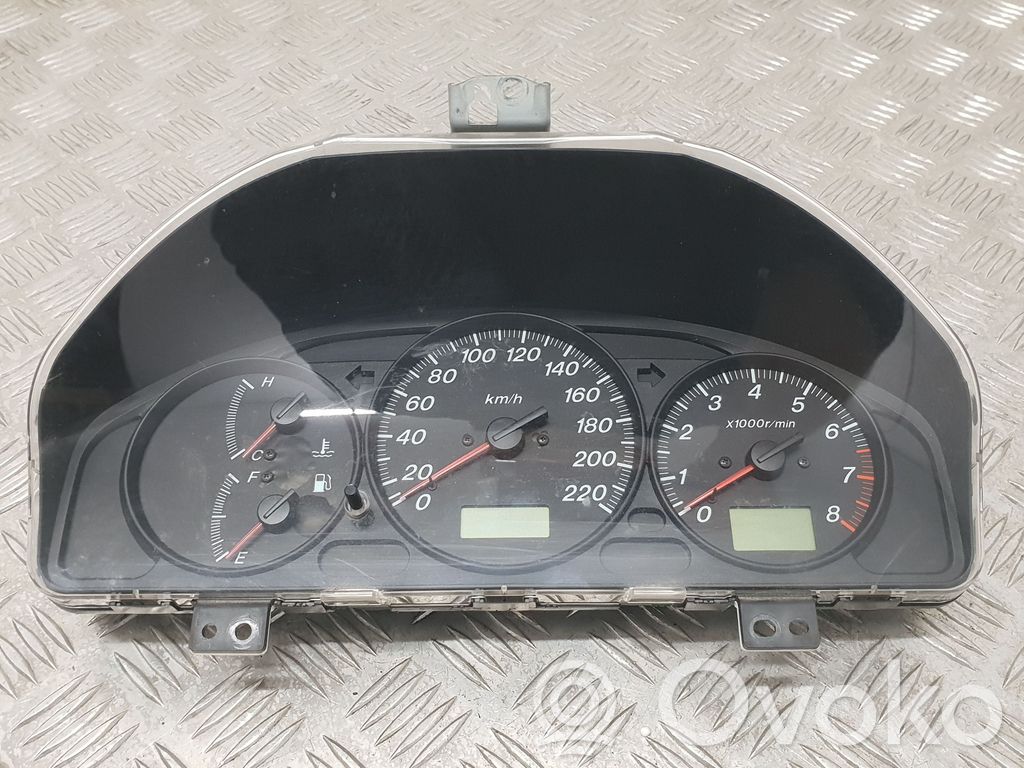 Mazda Premacy Speedometer (instrument cluster) 