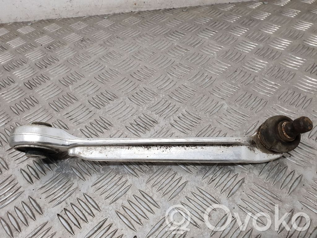 Audi A4 S4 B5 8D Рычаг 