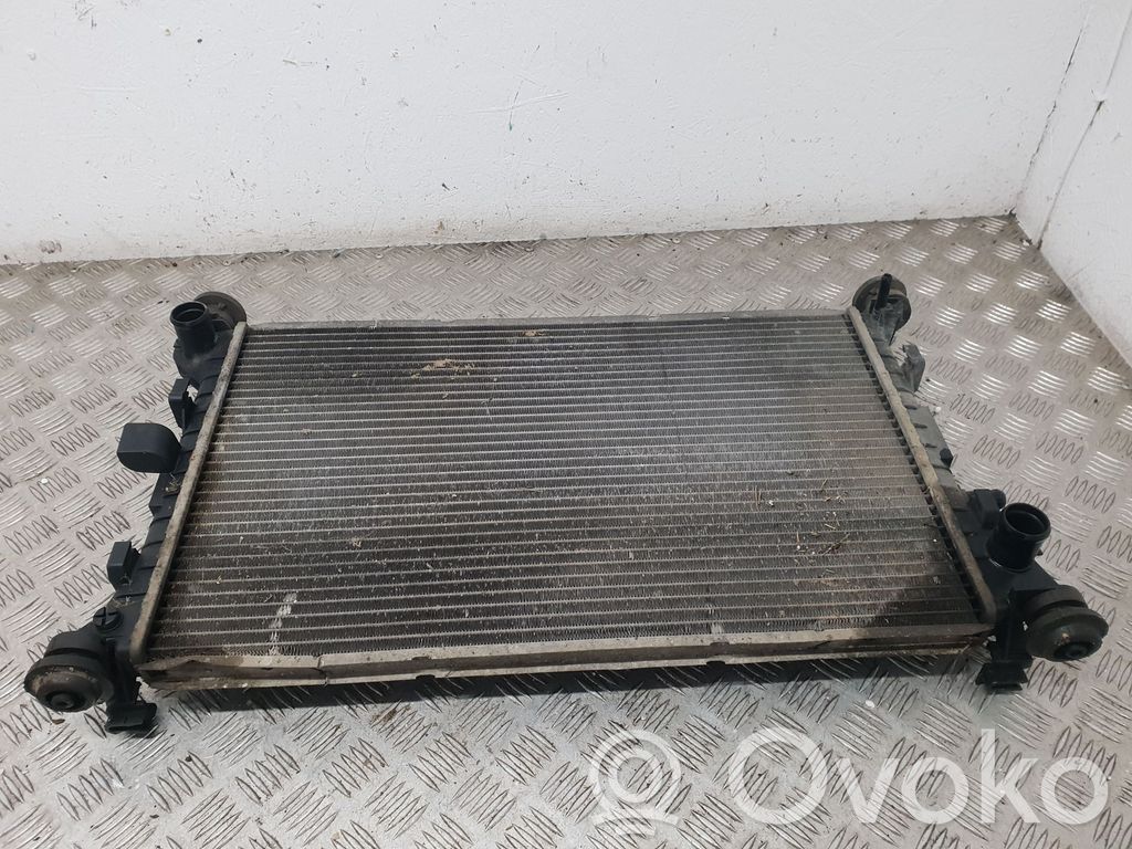Coolant radiator   98AB8005MF