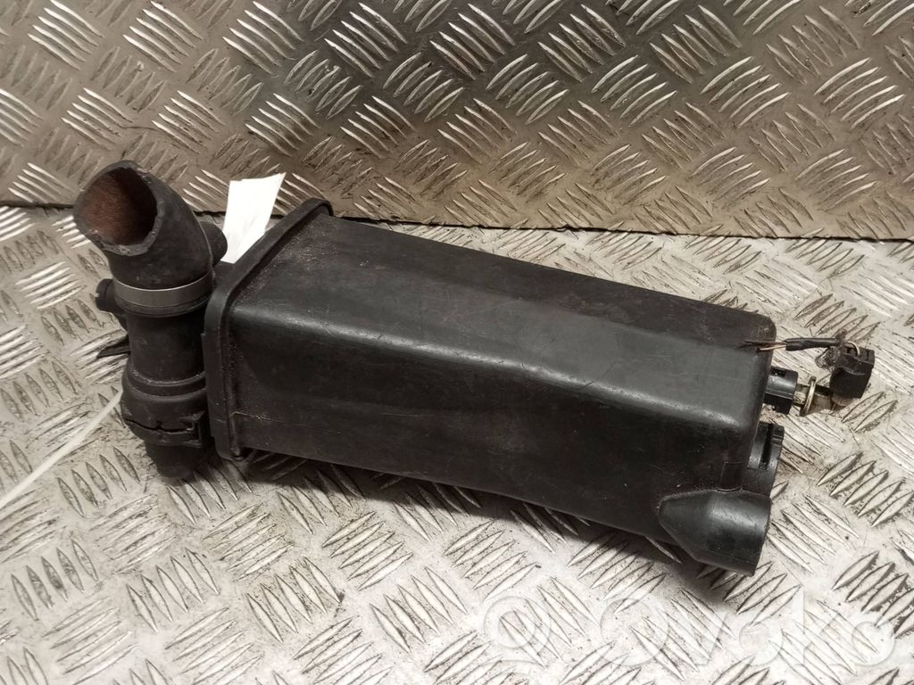 Vairo stiprintuvo skysčio bakelis   3142230001