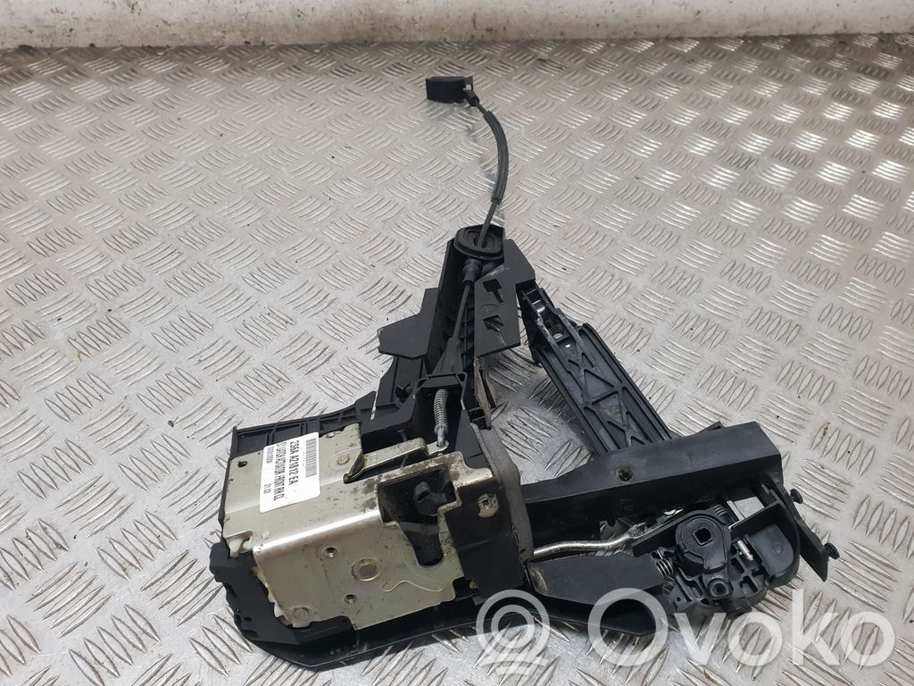 Ford Fiesta Zamek drzwi przednich 