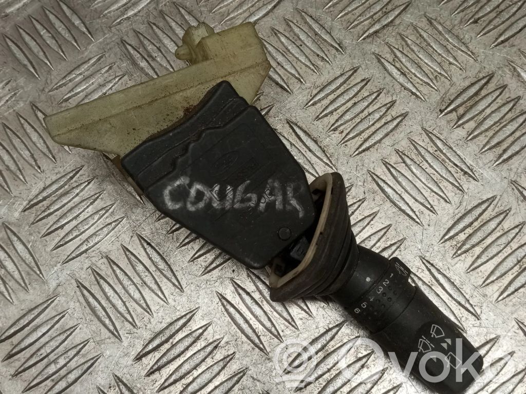 Pyyhkijän vipu   97BG17K478EB