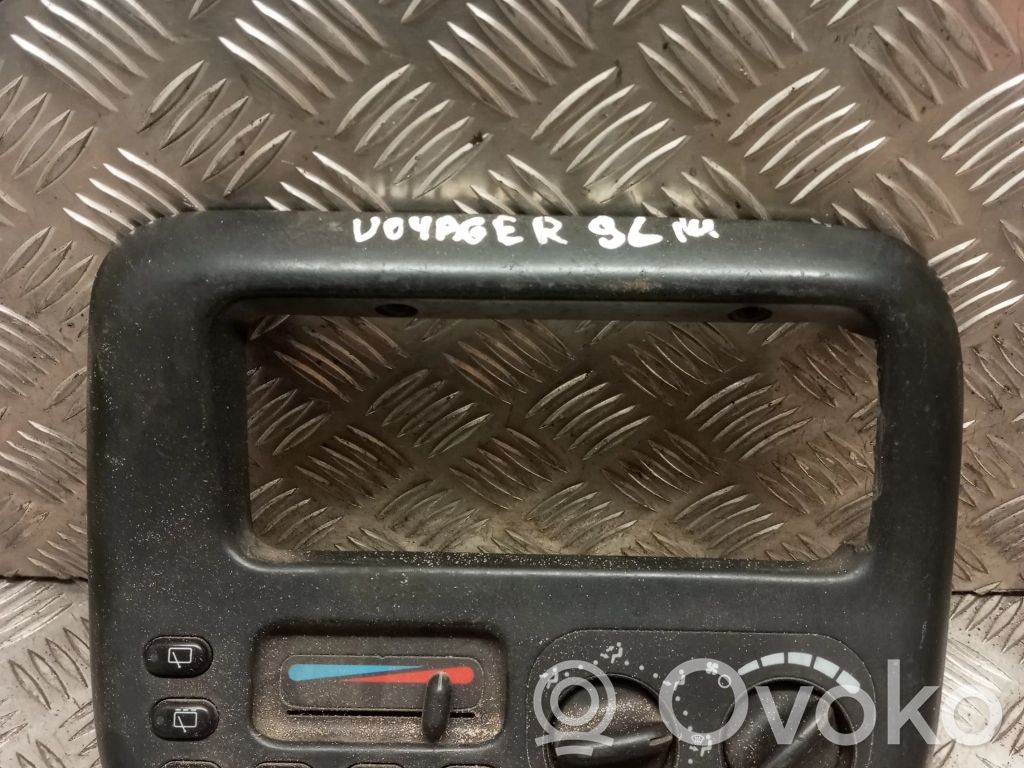 Chrysler Voyager Climate control unit 