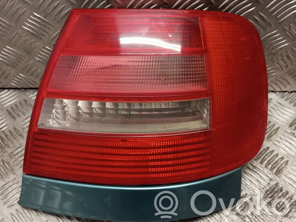 Rear/tail lights