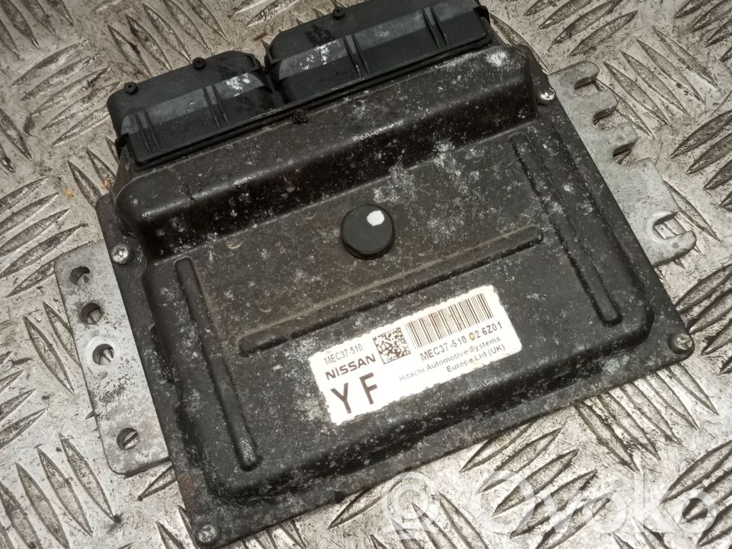 Moottorin ohjainlaite/moduuli   MEC37510