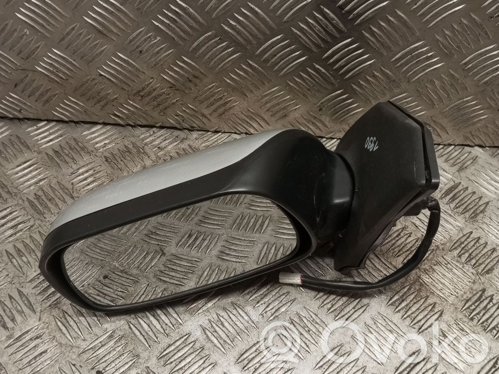 Front door electric wing mirror