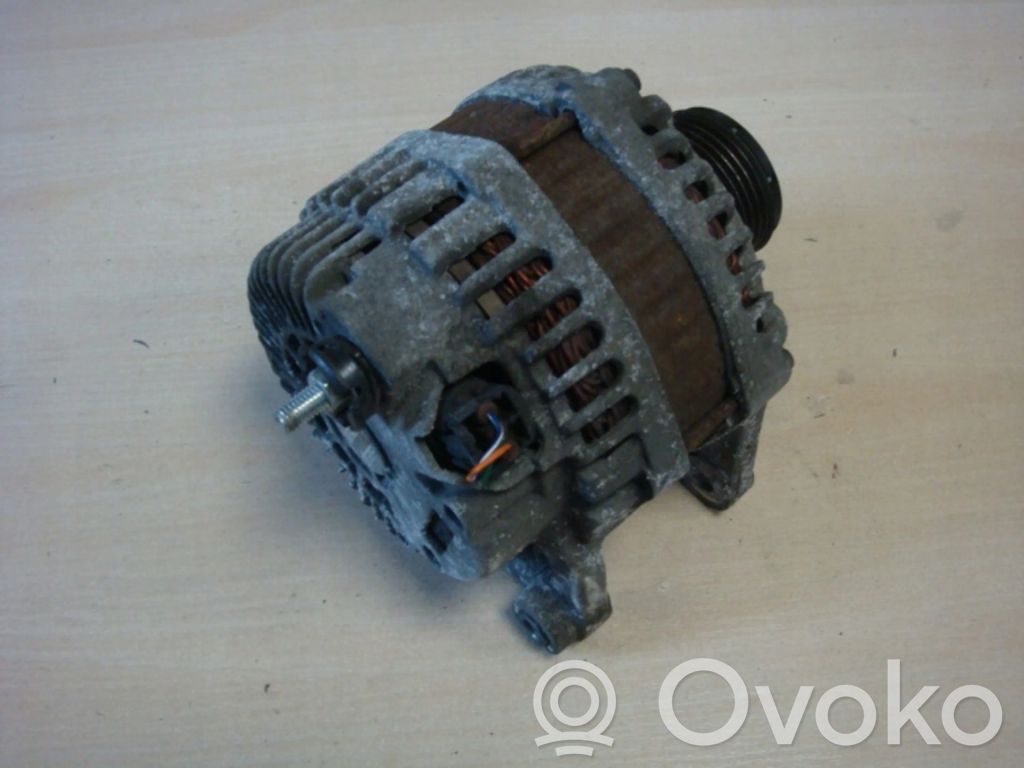 Nissan Note (E12) Ģenerators 