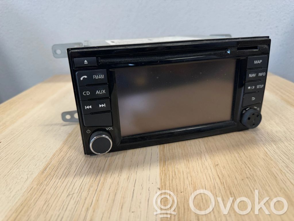 Nissan Note (E12) Radio / CD-Player / DVD-Player / Navigation 