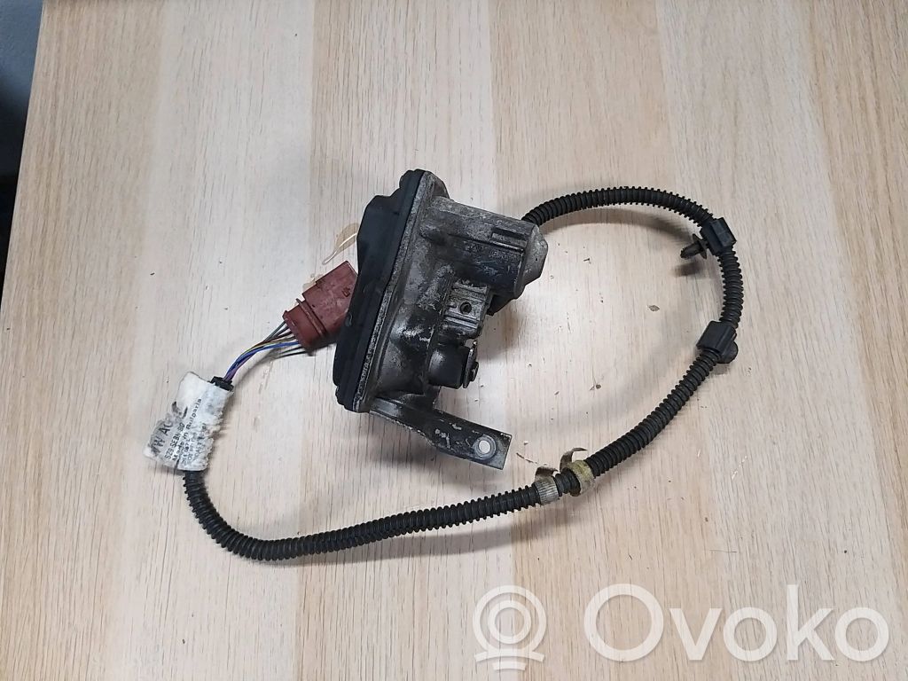 Volkswagen Golf VII Luftklappensteuerungsmotor 