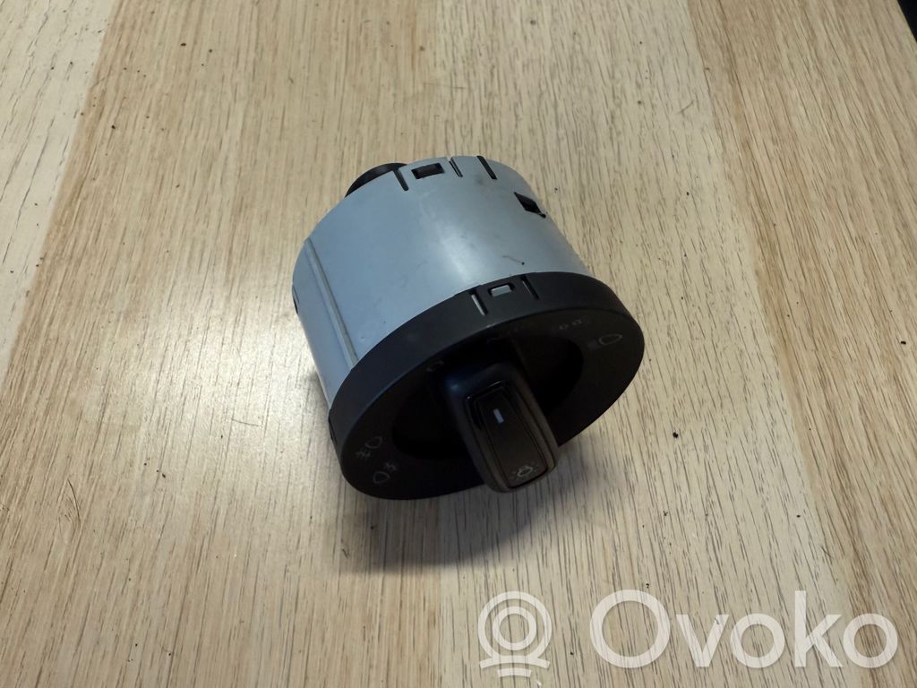 Skoda Octavia Mk3 (5E) Light switch 