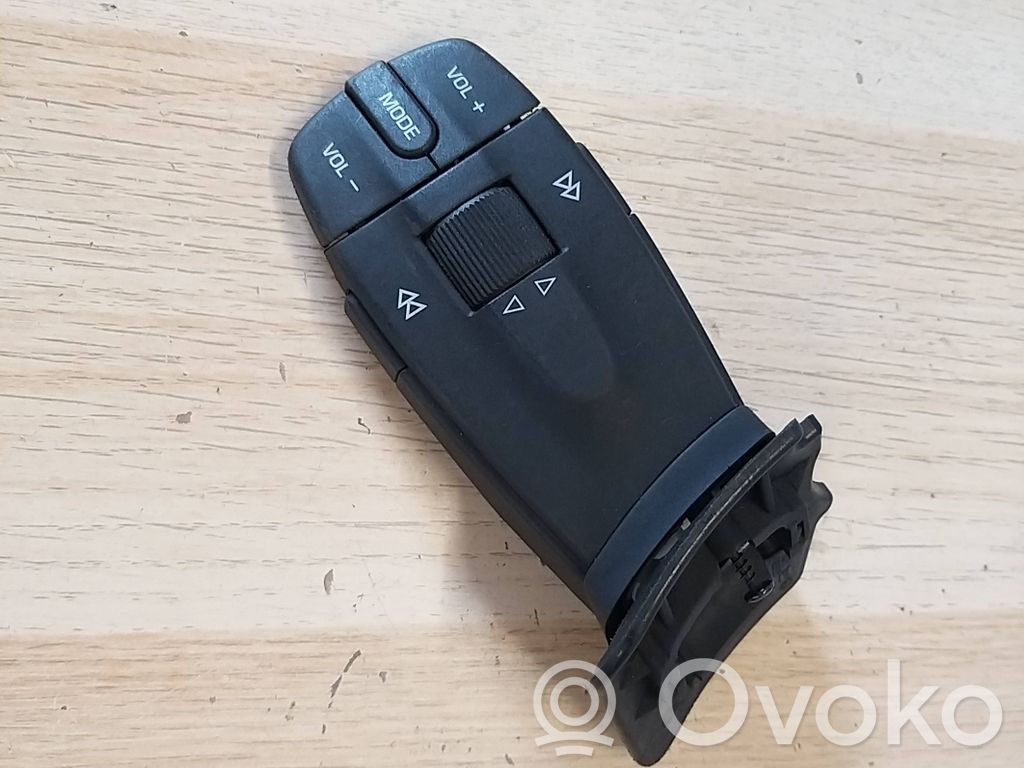 Seat Ibiza IV (6J,6P) Interruptor de control multifunción 