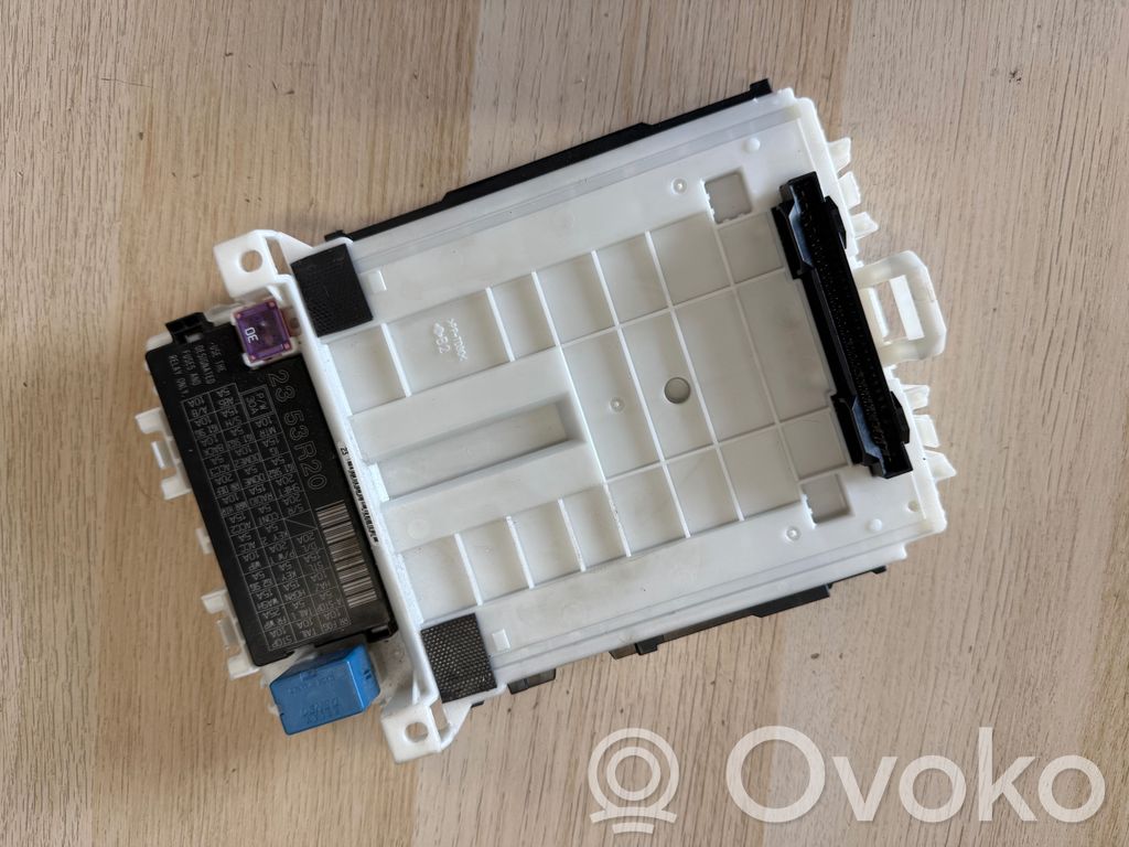 Suzuki Swift III Other control units/modules 