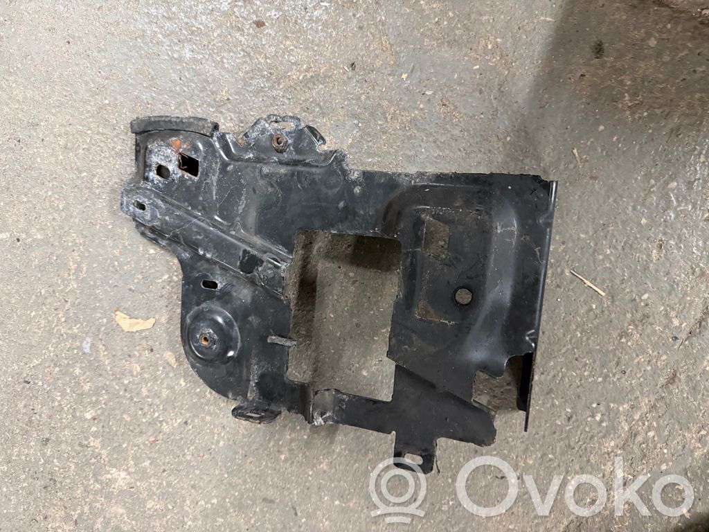 Citroen C3 Picasso Akun alusta 