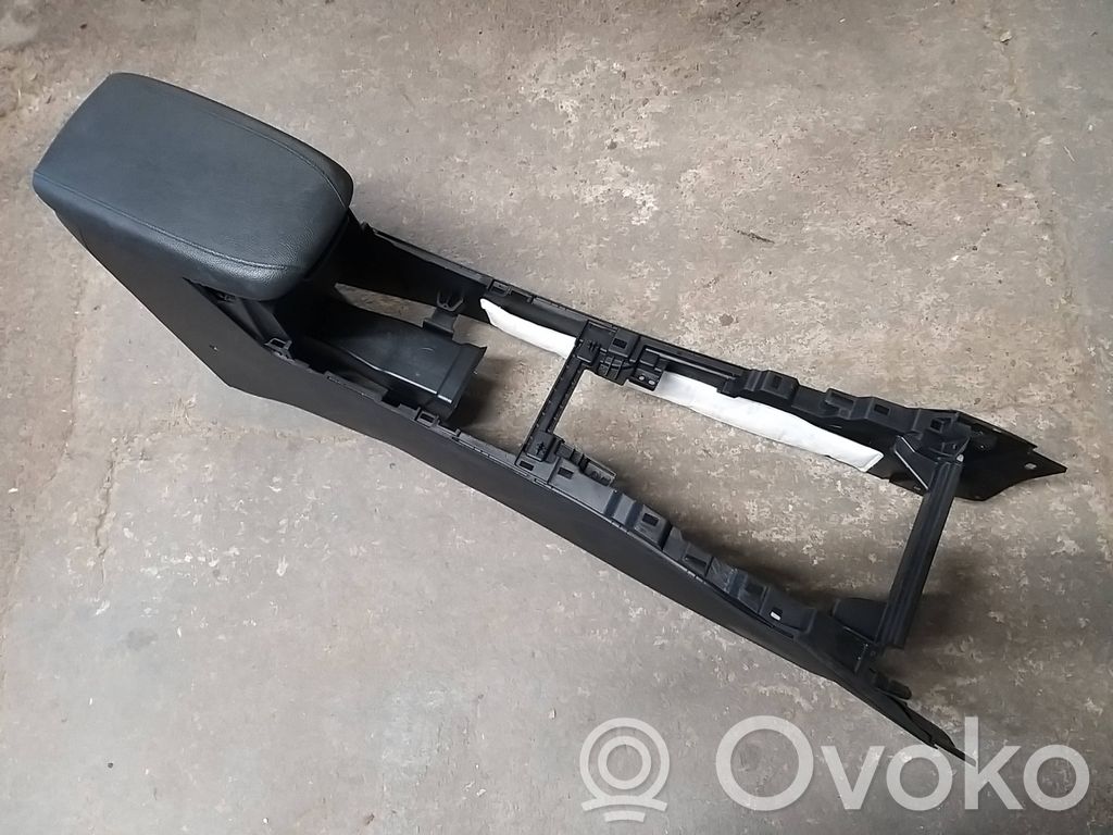 KIA Ceed Reposabrazos 