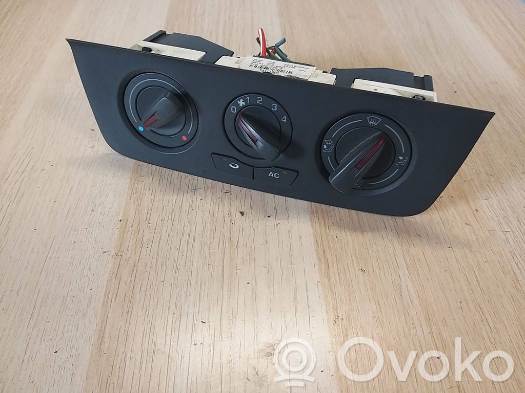 Seat Ibiza IV (6J,6P) Panel klimatyzacji 
