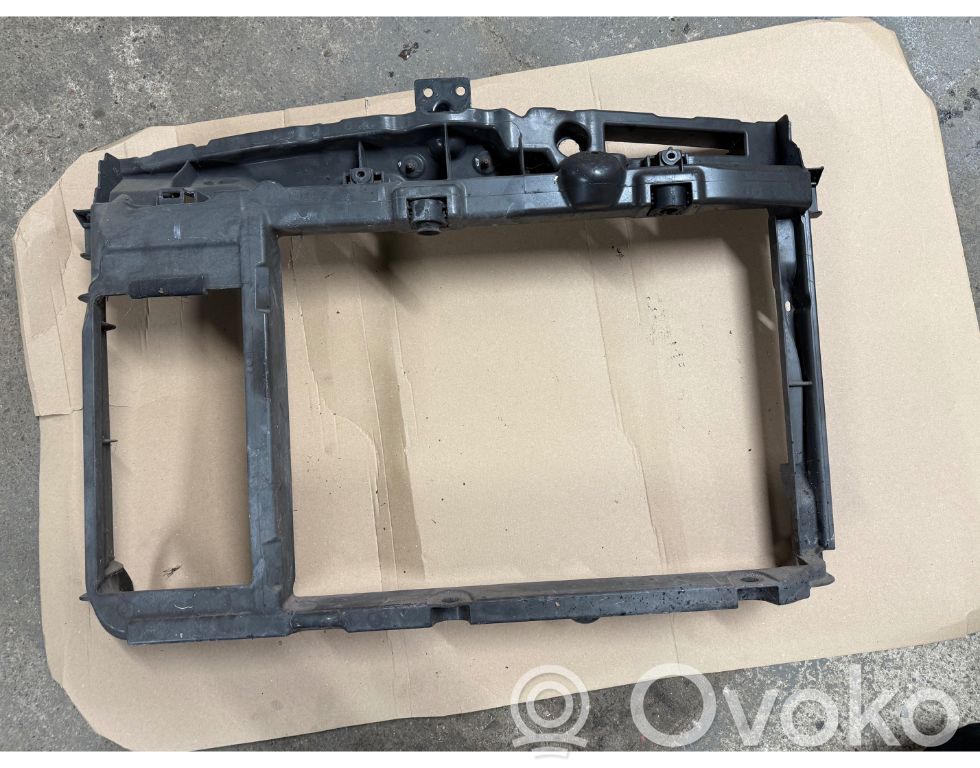 Citroen C3 Picasso Radiatoru panelis 