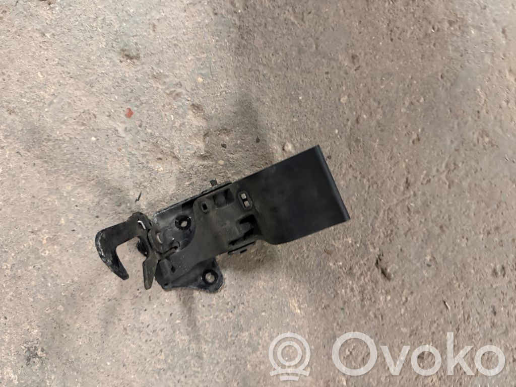 Audi A1 Engine bonnet/hood lock/latch loop/hook 