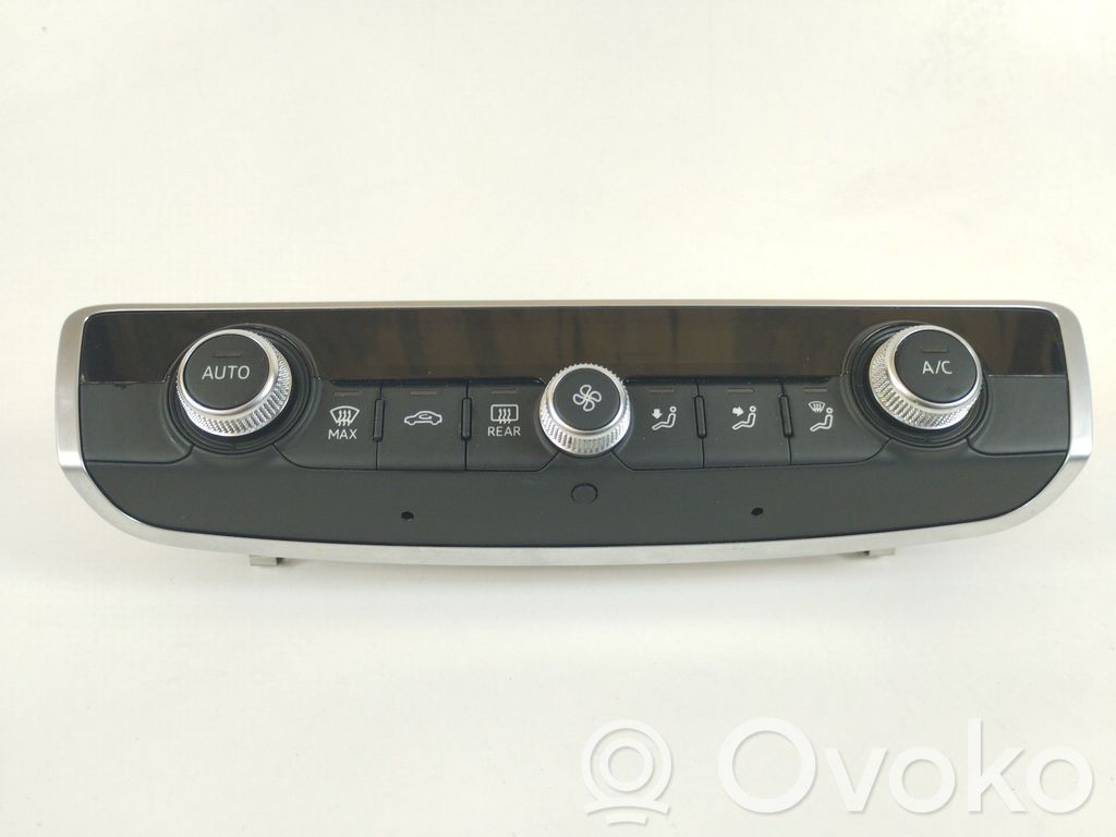 Climate control unit   8V0820043C