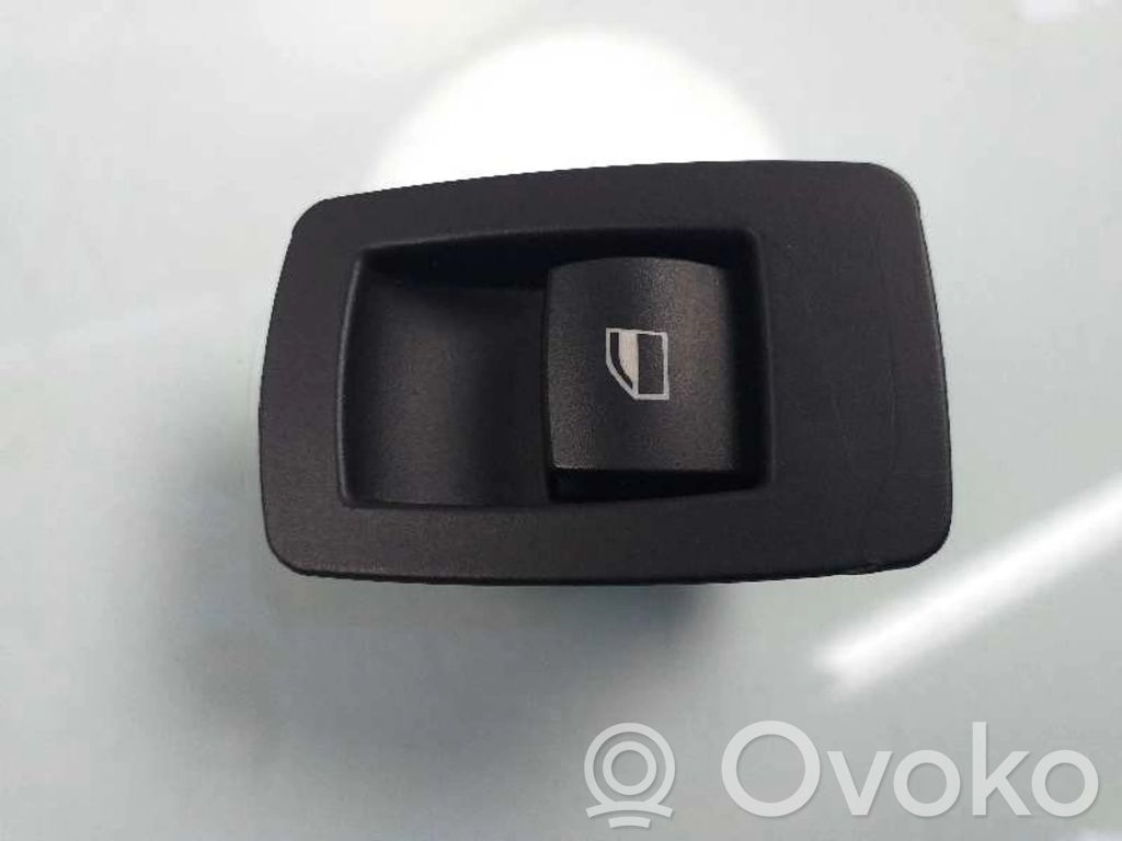 Electric window control switch   6945874,15939900