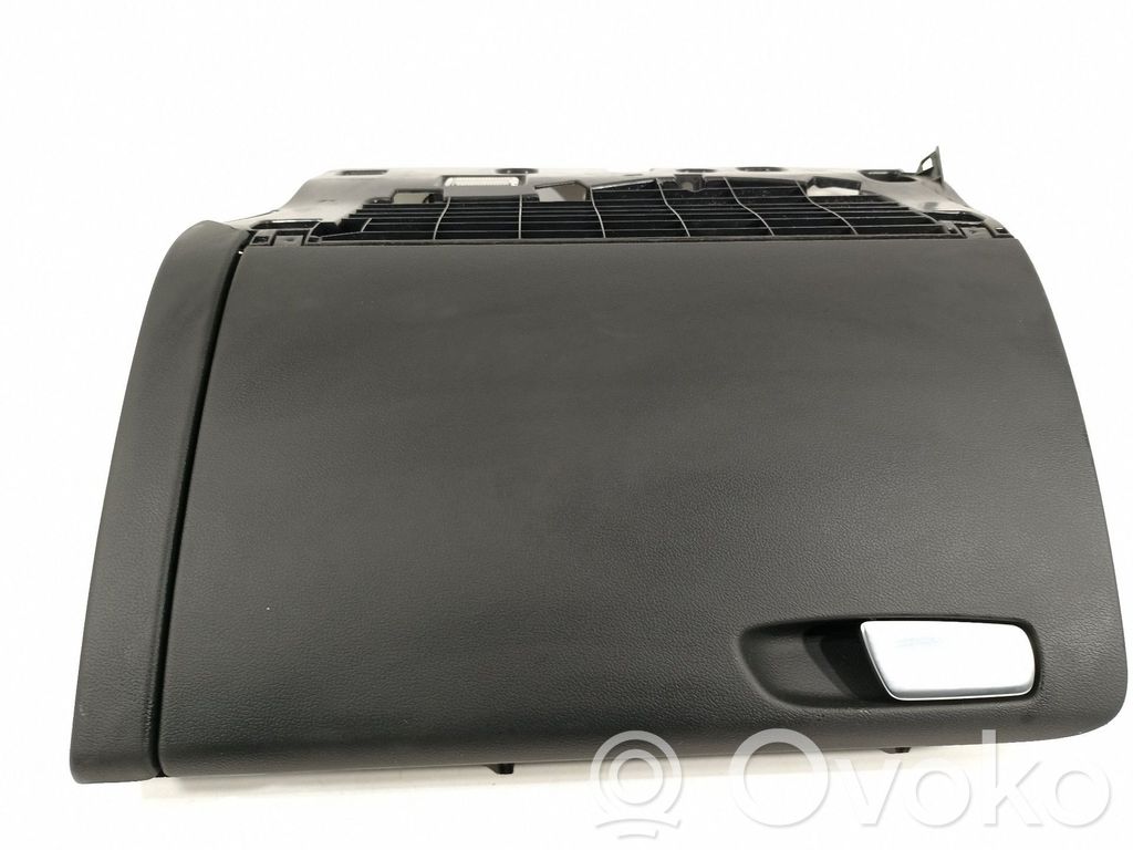 Audi A5 Sportback 8TA Handschuhfach 