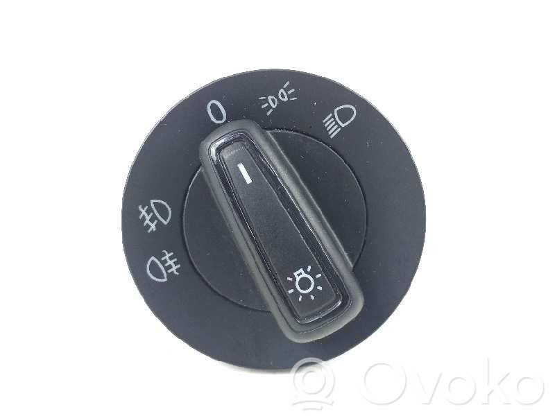 Panel lighting control switch   5G0941431T