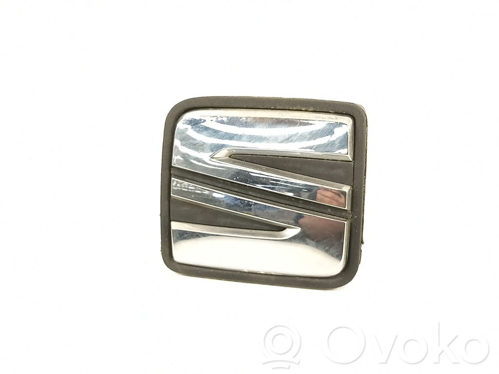Manecilla externa puerta trasera   5F0827565B