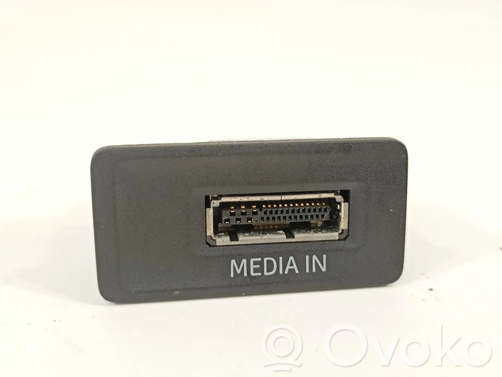 Interruptor de control multifunción   5F0035222C