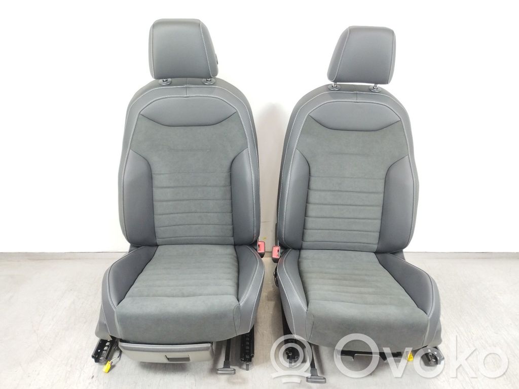 Seat Arona Fotele / Kanapa / Komplet 